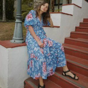 UO Giovanna Floral Wrap Midi Dress Size XS